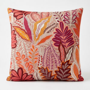 Διακοσμητική μαξιλαροθήκη πορτοκαλί μοβ με σχέδιο φύλλωμα.